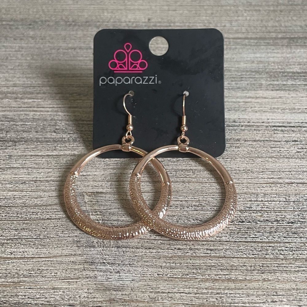 NEW Paparazzi Gold Hammered Earrings